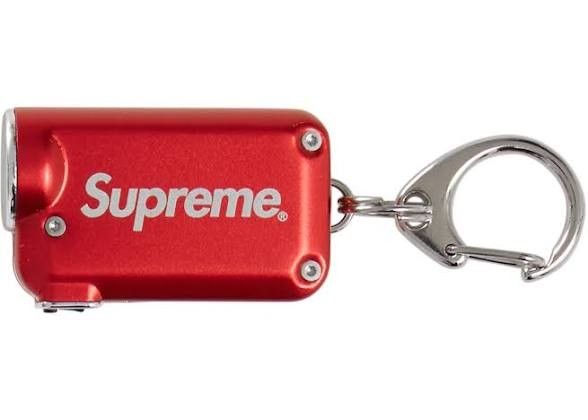 Supreme NITECORE Tini Keychain Light (Category: Accessory Holder, Box & Organizers) located in Quezon City. Submitted by glenyweny (Listing ID 1464192949, Image 1). Description: Supreme NITECORE Tini Keychain Light Meet-up: QC or BGC Shipping at buyer's expense..
