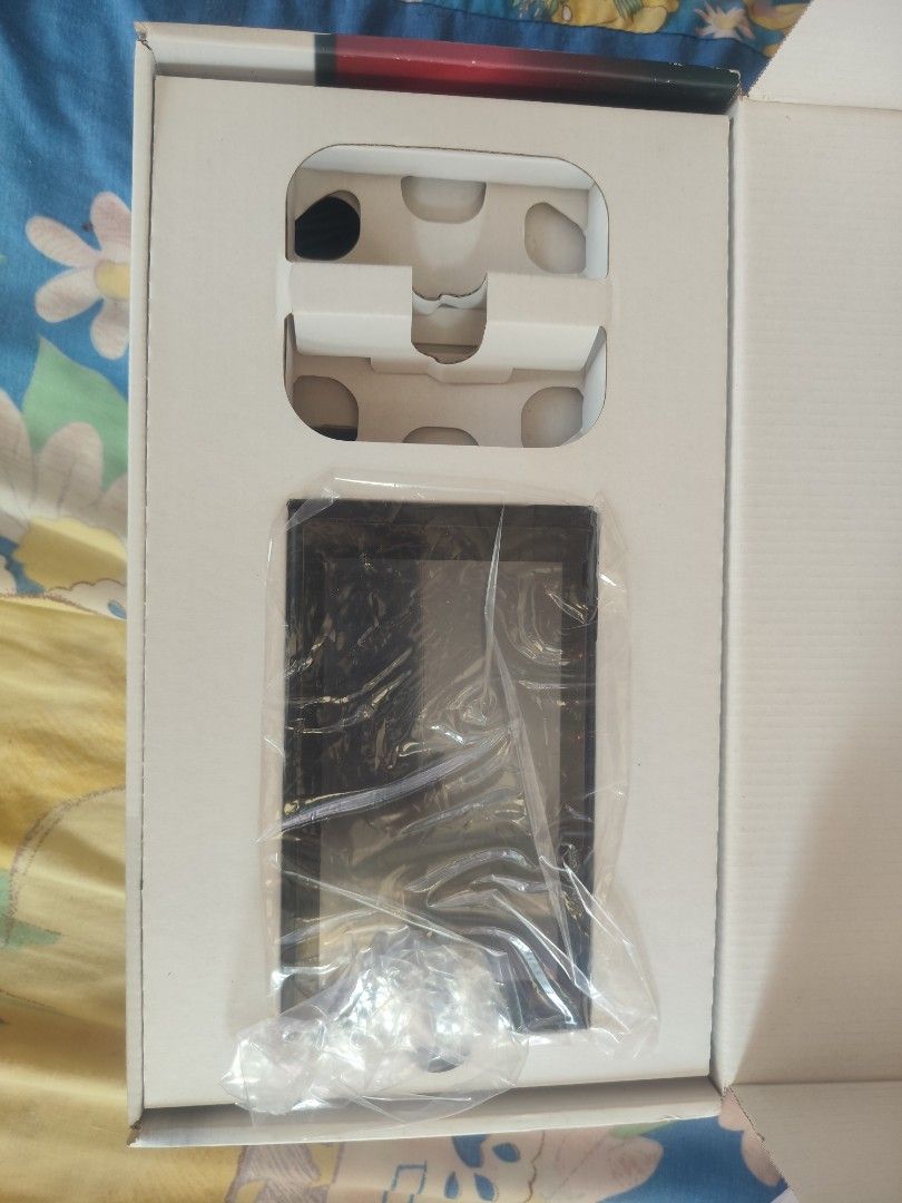 Switch （分類：Nintendo 任天堂）位於 Hong Kong。 由 fatewithstone 提交（商品編號 1464147339，圖片 3）。簡介： Switch 操作正常。