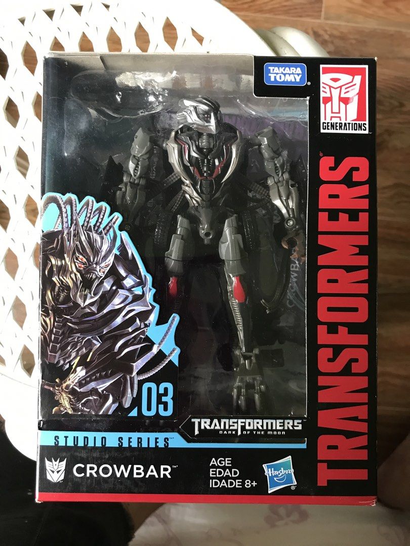 Takara Tomy Transformers Studio Series Crowbar 03 (Category: Figurines & Statues) located in Navotas City. Submitted by miguelboogle (Listing ID 1464186280, Image 1). Description: RFS: FOR MY MEDICAL TREATMENT TF CROWBAR - Transformers Studio Series 03 Crowbar figure - From the movie Dark of the Moon - Authentic Takara Tomy and Hasbro collaboration - Recommended for ages 8 and up - Perfect for any Transformers enthusiast - In Great Condition - No