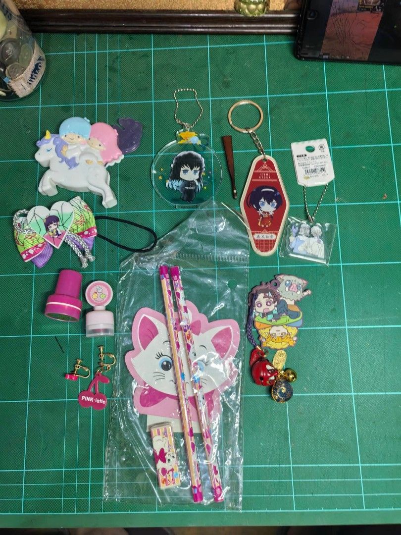 Take All Charms (Category: Charms) located in Cebu City. Submitted by dudes_villanueva (Listing ID 1464215434, Image 1). Description: Take All Charms Etc. In excellent condition.
