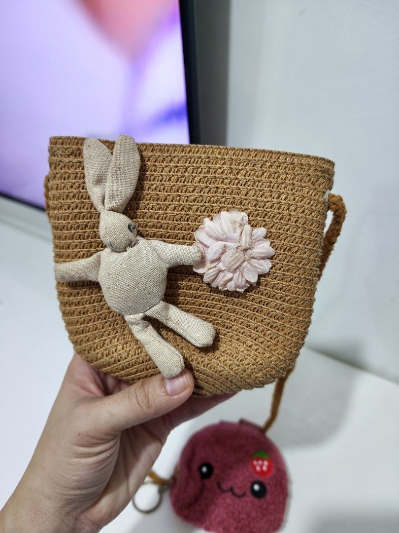 TAKE ALL Kids bag and wallet (Category: Beach Bags) located in Pasig City. Submitted by dian.juliet (Listing ID 1464225801, Image 2). Description: ▪️Preloved ▪️What you see is what you get. ▪️Colors may vary due to lightning. ▪️Flaws are barely noticeable. ▪️Feel free to message me for other details. :) 🖤 dian.