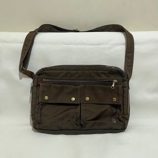 (Kategori: ) berada di . Dikirim oleh defarid7290 (ID iklan 1464151821, Gambar 1). Deskripsi: .