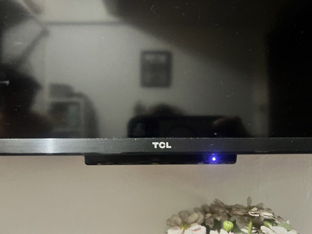 TCL LED Google Tv 55inc (Category: TV) located in Manila. Submitted by friendly_ana24 (Listing ID 1464207073, Image 2). Description: Good as new 3 months plang sya mula ng nabili hndi masyado nagagamit .. need lng po emergency money Kya bebenta original price 29.000.