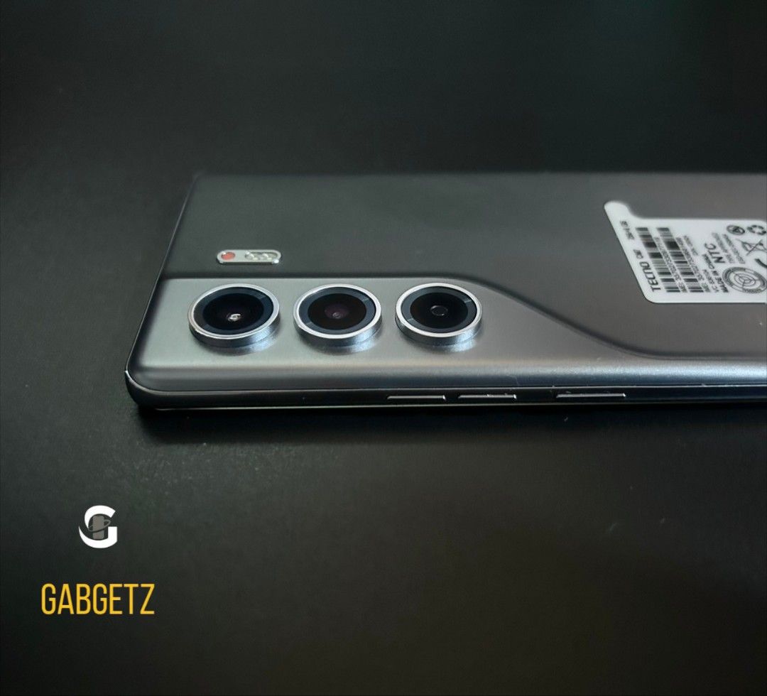 TECHNO CAMON 40 PRO 5G (Category: Android Others) located in Navotas City. Submitted by gabgetz (Listing ID 1464162868, Image 3). Description: FOR SALE Techo Camon 40 Pro 5G (256GB) Details: 100% Good condition No history of repair (mas may tama ka pa) 😂 Price: 9500 Slightly Negotiable Package: Unit Cable Adapter Box Manual Tempered Glass Installed Case Unli friendship Buy and Sell #Gabgetz .