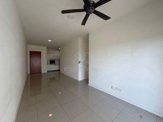 (Category: ) located in . Submitted by alextong38 (Listing ID 1452088905, Image 1). Description: .