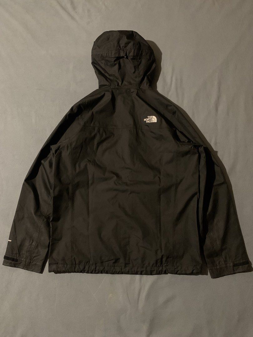 THE NORTH FACE DRYVENT (Category: Coats, Jackets and Outerwear) located in Cavite. Submitted by thrift_2find (Listing ID 1464336179, Image 2). Description: 23x28 issue 3 small cut.