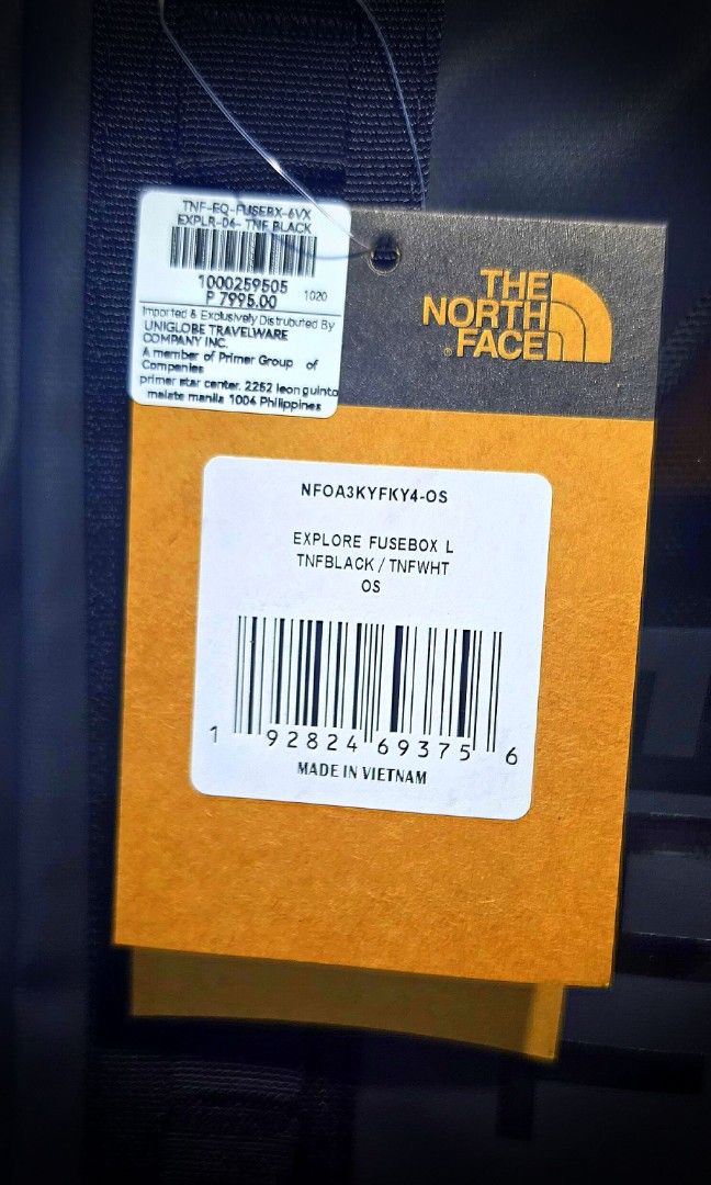 The North Face Fusebox Large (Category: Backpacks) located in Angeles City. Submitted by globalfindscollectibles (Listing ID 1464046973, Image 2). Description: Originally Priced at 7995 selling half the price slightly negotuable for sure buyers! 😊 Features -DWR - Water repellent Burly Base Camp Fabric Makes This Pack Both Durable And Stylish Fleece-Lined 15'' Laptop Sleeve Padded Shoulder Straps For A Comfortable Carry All Day Rectangular, Top-L