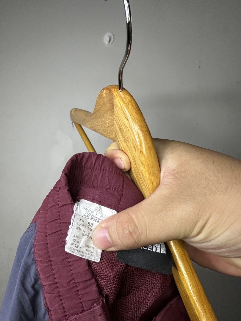 THE NORTH FACE TREK SHORT (Category: Shorts) located in Molave. Submitted by thriftmate13 (Listing ID 1464179021, Image 3). Description: .