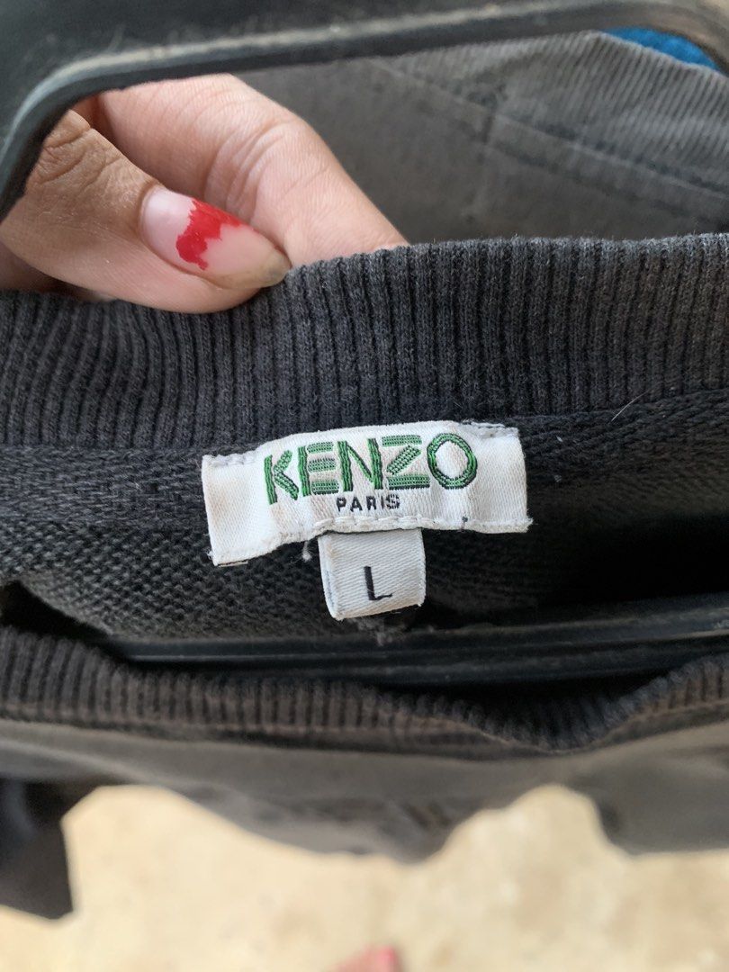 Thrift item (Category: Coats, Jackets and Outerwear) located in Salug. Submitted by nasramos (Listing ID 1464235316, Image 2). Description: Goods padin with washtags and tag pa .