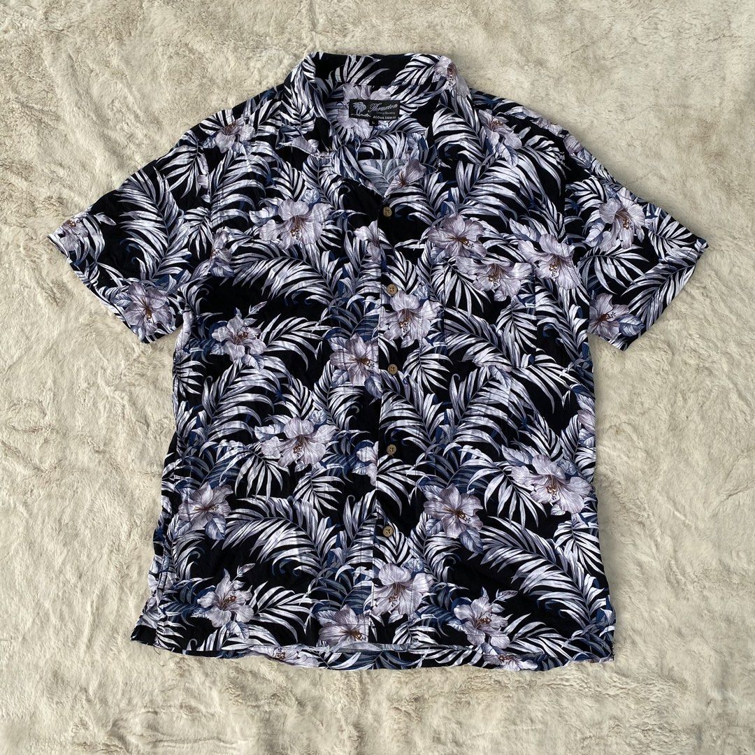 THRUXTON ALOHA SHIRT AUTHENTIC (Category: Activewear) located in Cadiz. Submitted by thrift_hunt_garage (Listing ID 1464277316, Image 1). Description: THRUXTON ALOHA SHIRT AUTHENTIC Size and measurements by inches : On tag large Width 22 Length 27 Conditions and details : Floral patterns design Linen material Issue none Flaws Flaws none.