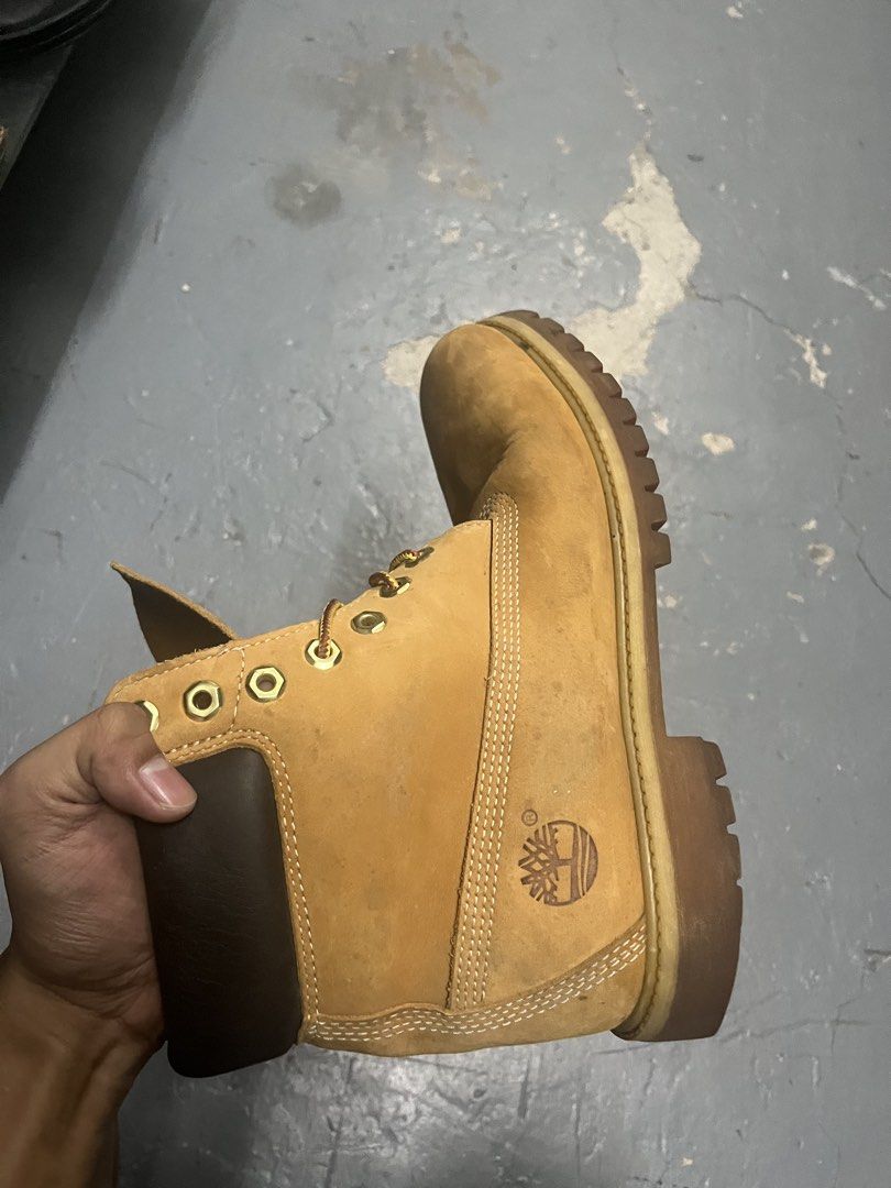 Timberland Classic 6-Inch Premium Waterproof Boots (Category: Boots) located in Manila. Submitted by kayd86043 (Listing ID 1464167792, Image 3). Description: - Classic tan Timberland boots - Waterproof nubuck leather - Lace-up front with metal eyelets - Durable rubber lug sole for excellent traction - Iconic work boot style, perfect for all weather conditions.