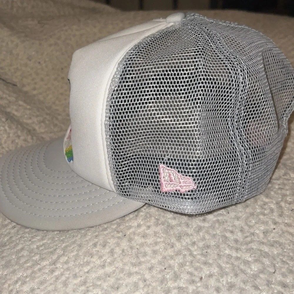 tokidoki Tokidoki Hello Kitty vintage hat cap (Category: Headphones & Headsets) located in Manila. Submitted by icamalicdem29 (Listing ID 1464248969, Image 3). Description: tokidoki Tokidoki Hello Kitty vintage hat cap.
