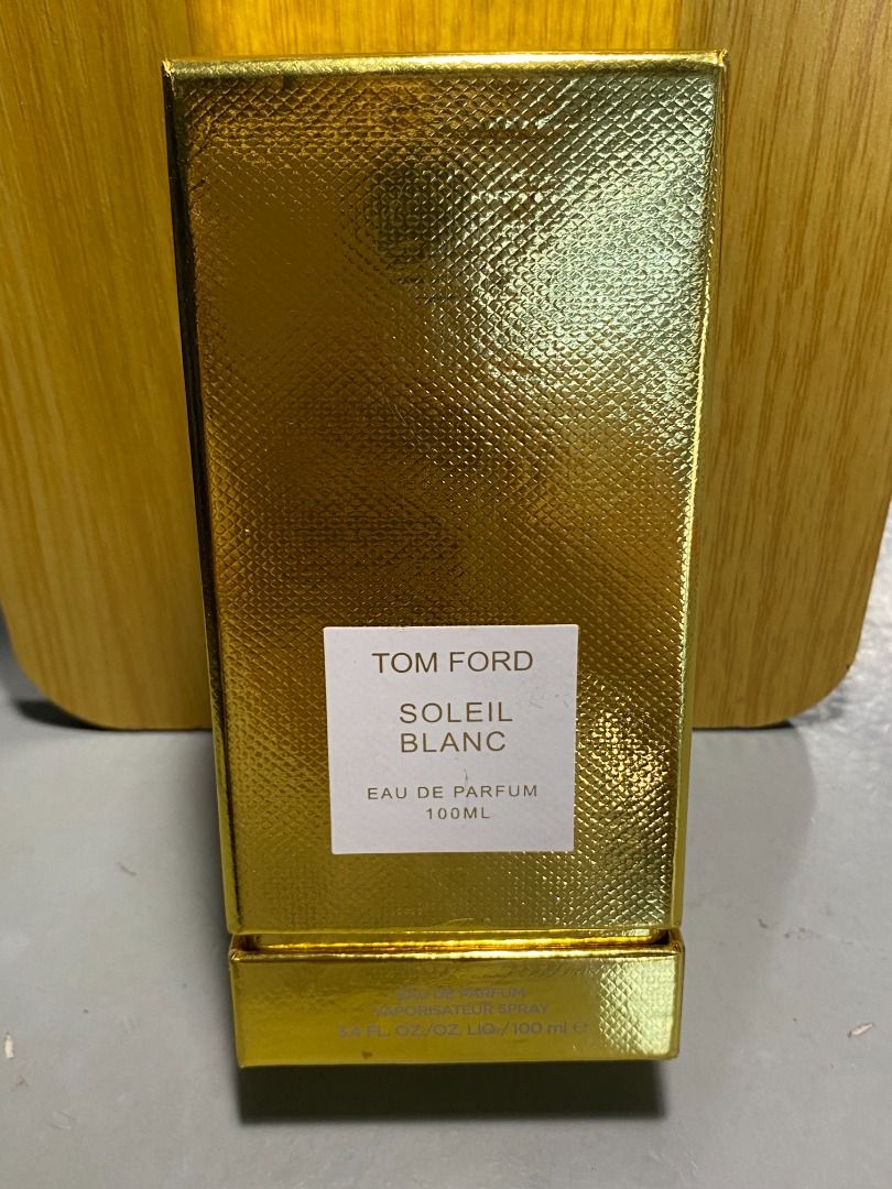 Tom Ford Soleil Blanc EDP (Category: Fragrance & Deodorants) located in Quezon City. Submitted by clementin_e (Listing ID 1464269984, Image 2). Description: - US tester, oil based. Smells just like the OG - Features a stylish white casing - Elegant gold accents on the label - Includes original gold box - Selling as is. Just few sprays missing.