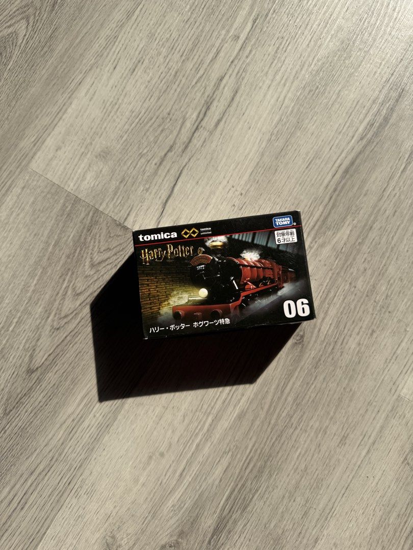 Tomica Harry Potter Hogwarts Express 06 (Category: Vehicle & Diecast Models) located in Quezon City. Submitted by garagetoyz01 (Listing ID 1464211229, Image 1). Description: Tomica Harry Potter Hogwarts Express 06 Sealed Metro Manila 🛵 Delivery via Lalamove Delivery Fee Shouldered by Buyer Mode of Payment : Gcash or Cash 🔵⚪️ PM for Details if Interested.