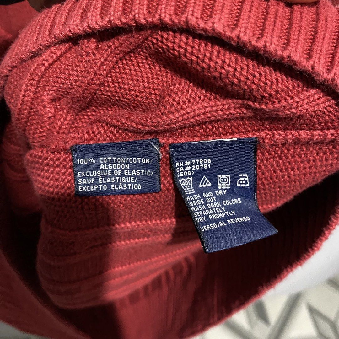 Tommy Hilfiger (Category: Coats, Jackets and Outerwear) located in Baguio. Submitted by loc_bc (Listing ID 1464238927, Image 3). Description: Tommy Hilfiger cable-knit sweater features a classic crewneck design with a subtle embroidered crest logo on the chest.