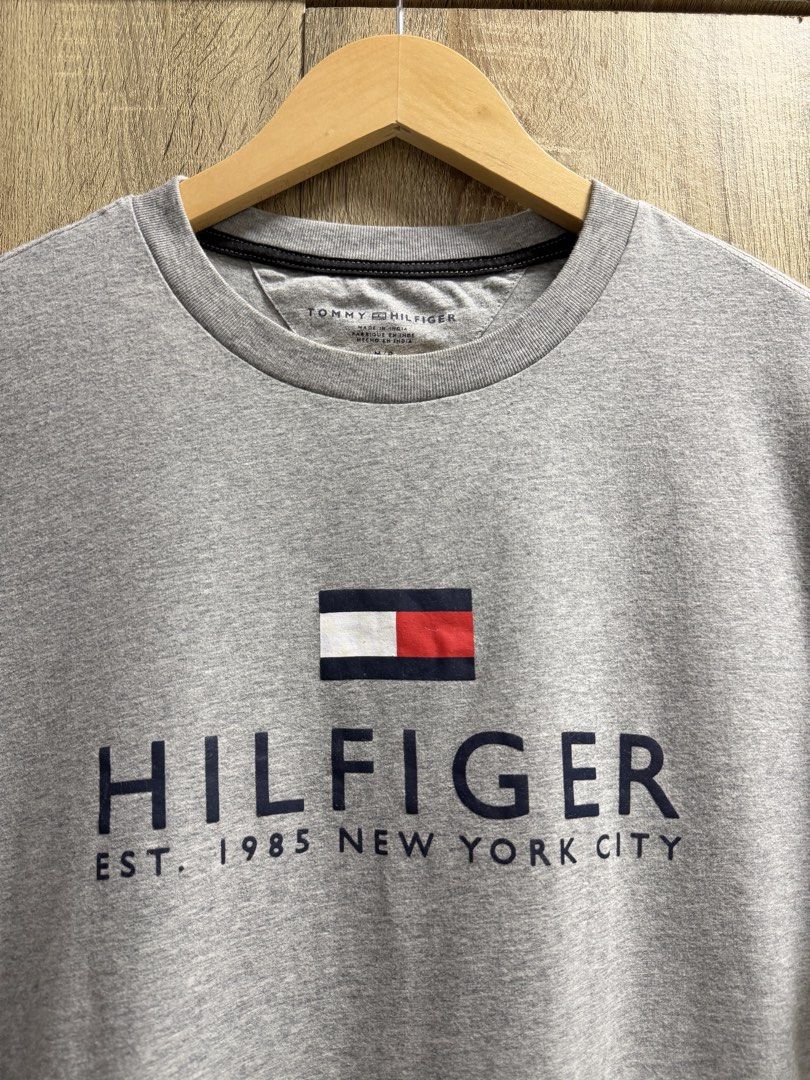 Tommy Hilfiger Tshirt (Category: Tshirts & Polo Shirts ) located in Imus. Submitted by rckrmns (Listing ID 1464315774, Image 2). Description: Tommy Hilfiger Tshirt Size M W- 20 L- 27 Good as New .