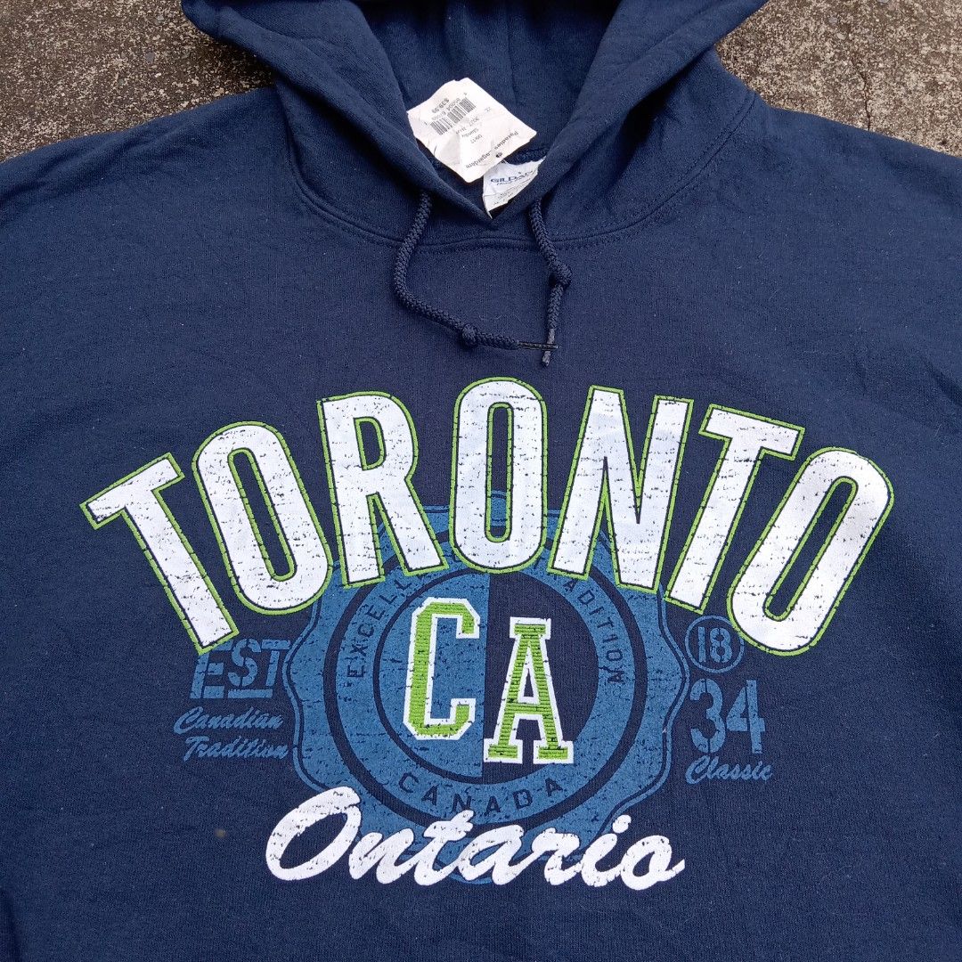 Toronto Ontario Canada Hoodie (Category: Coats, Jackets and Outerwear) located in Davao. Submitted by marley_selection (Listing ID 1464303502, Image 3). Description: Toronto Ontario Canada Hoodie - 25x29.5 XL CR 10/10 PR 10/10 vintage distressed style gildan heavy blend NAVY BLUE AS NEW 450 + sf💸 - matina crossing, davao city can ship nationwide📦✈️.