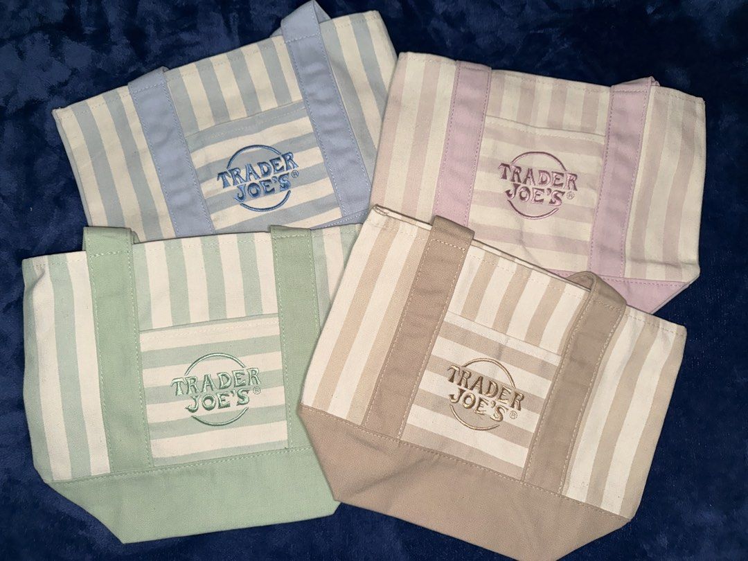 Trader Joe’s Tote Bags (Category: Tote Bags) located in Quezon City. Submitted by purpleowl.o.o (Listing ID 1464156298, Image 3). Description: .