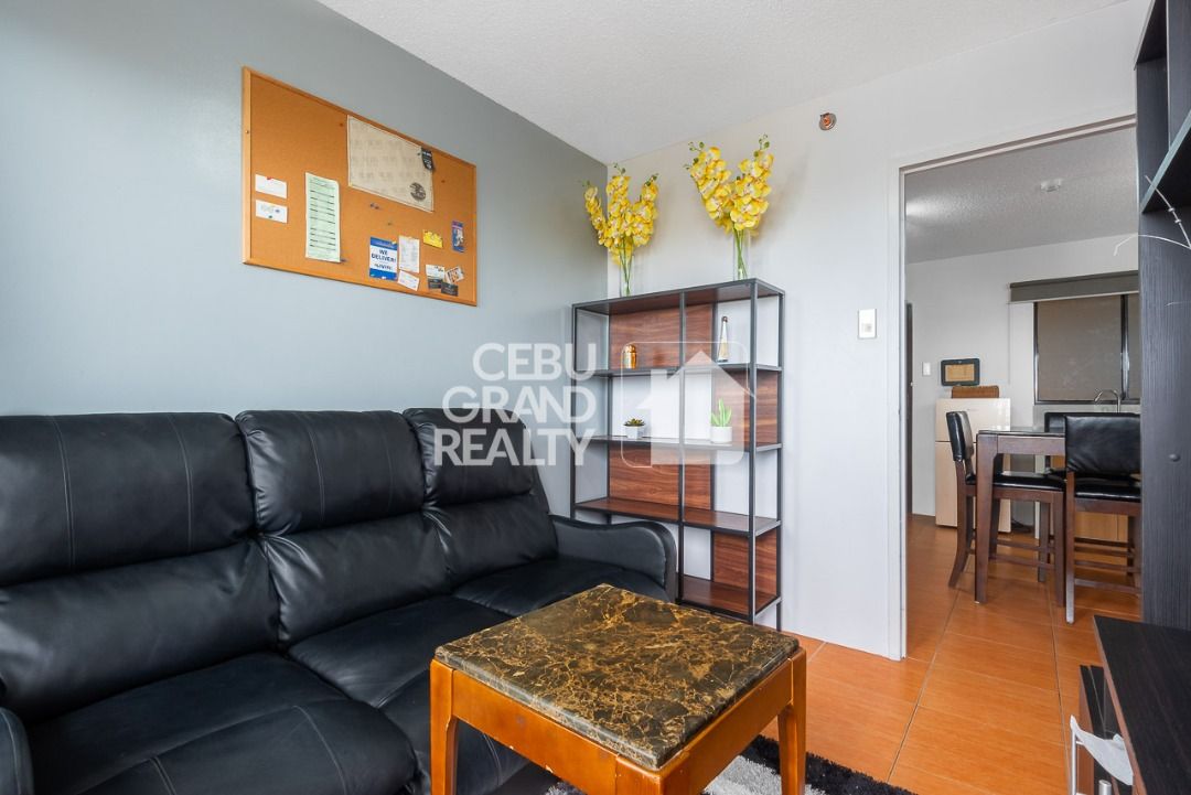 Tranquil and Modern Condo for Lease in Cebu (Category: Apartments & Condos) located in Manila. Submitted by cebugrandrealty (Listing ID 1464150411, Image 2). Description: Property ID: RCOO3 Type: Condo for Rent Location: One Oasis, Mabolo, Cebu City Bedrooms: 2 Bathroom: 1 Floor Area: 36 SqM Furnishing: Furnished Features • Fully furnished 2-bedroom condo with stylish interiors • Spacious living area with entertainment center • Private balcony wi