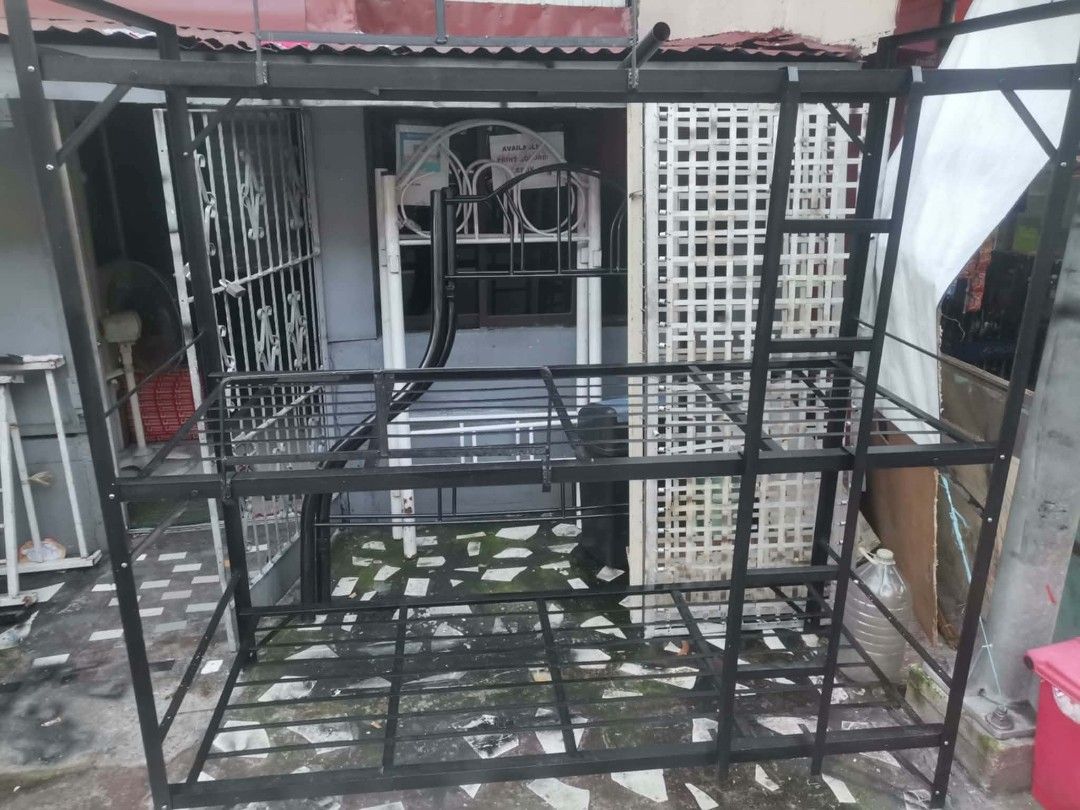 Triple deck bed frame (Category: Bed Frames & Mattresses) located in Manila. Submitted by swiftwhale.5a7586 (Listing ID 1464184750, Image 3). Description: DIRECT MESSAGE ME FOR MORE DETAILS ! STARTTING PRICE 750 ORDINARY FOAM MATTRESSES 💻 ACTIVE ON MESSENGER✔️ 📞(09206602624) 📞(09664191550) LEGIT ONLINE SELLER ORDERS NOW DELIVERY LATER ❤️ 📌URATEX FOAM 📌JOLLY FOAM 📌MEGA FOAM 📌 URATEX TRIFOLD MATTRESS 📌STEEL BED 📌DOUBLE DECK 📌RTYPE 📌 SPLI