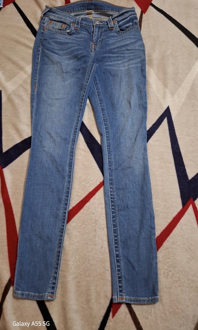 TRUE RELIGION PANTS WOMEN'S (Category: Jeans) located in Antipolo. Submitted by goldentiger-ac44 (Listing ID 1464140767, Image 3). Description: TRUE RELIGION PANTS FOR LADIES SIZE 29 DIMENSIONS 2L15 BY 39 SLIM FIT STRETCHABLE MATERIALS GOOD AS NEW CONDITION PRICE 875 ANTIPOLO CITY LOCATION.