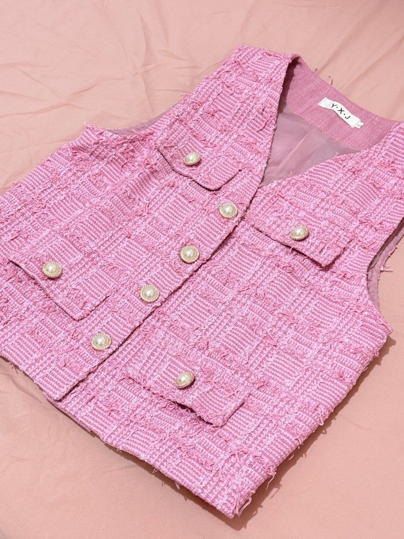Tweed Vest Top (Category: Sleeveless) located in Quezon City. Submitted by shopmyprelovedph (Listing ID 1464269456, Image 2). Description: Size small Used once only.