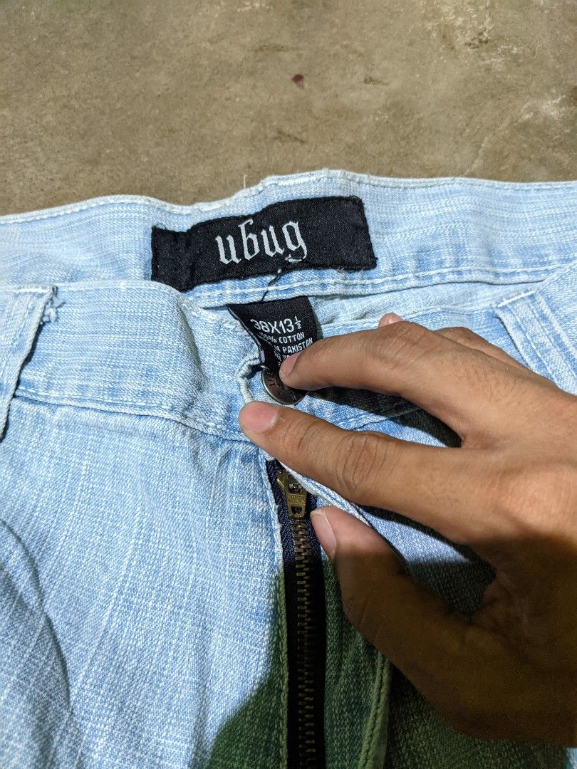 Ubug Southpole Vibes Jorts (Category: Jeans) located in Aliaga. Submitted by anselthrifts (Listing ID 1464250722, Image 2). Description: size 38 500+sf.