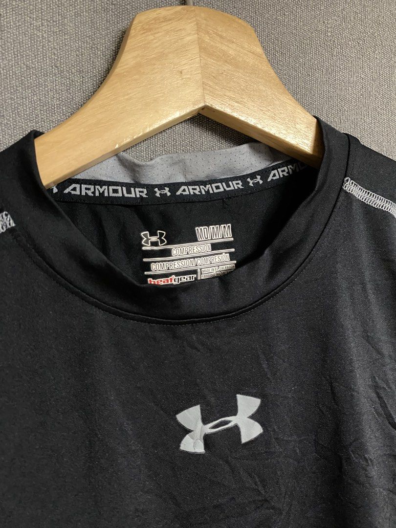 Under Armour Compression sleeveless (Category: Swim Top & Rash Guards) located in Cabuyao City. Submitted by ukaythriftshirt (Listing ID 1464268731, Image 3). Description: Under Armour Compression sleeveless Excellent condition Small to medium Dimes 15-24 Color rate 9/10 Issue minimal bacon check pics and minimal crack check all pics - 280.