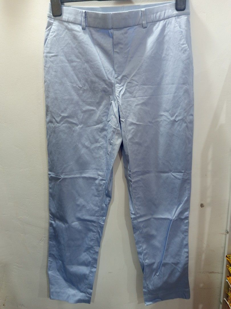 Uniqlo baby blue pants (Category: Jeans) located in Cavite. Submitted by alliahscloset2.2 (Listing ID 1464172421, Image 1). Description: .