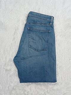 (Category: ) located in . Submitted by lovethriftshop18 (Listing ID 1464269331, Image 1). Description: .