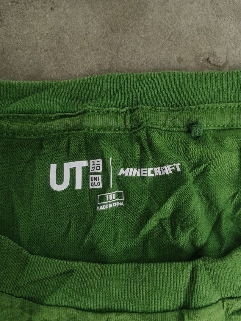 Uniqlo Minecraft (Category: Shirts) located in Manila. Submitted by findfinechie (Listing ID 1464188168, Image 3). Description: dm for inquiries on this item 📩.