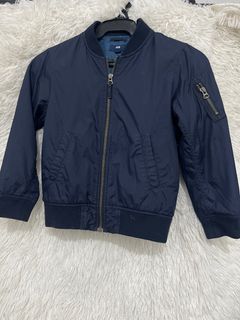 (Category: ) located in . Submitted by nomsthriftshop (Listing ID 1464217940, Image 1). Description: .