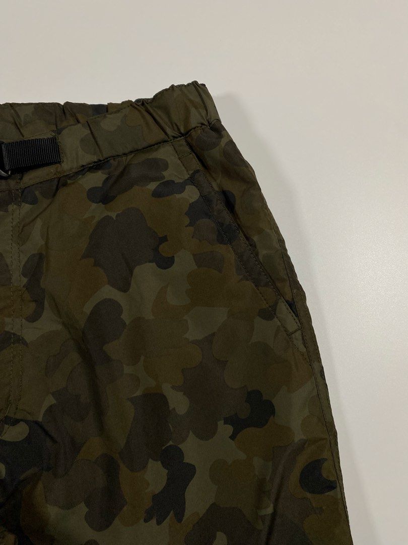Uniqlo Warm Lined Pants Mens (Small) (Category: Activewear) located in Porac. Submitted by pepasoutdooressentials (Listing ID 1464193203, Image 3). Description: Uniqlo Warm Lined Pants Mens (Small) Dimension Width: 32-34" (Stretchable) Length: 39.5" Leg opening: 8.5" Condition: Brandnew with tags Issue: None See pics for more details Color may vary due to lighting Location: Pampanga Disclaimer: Not associated/affiliated to posted brands, trademar