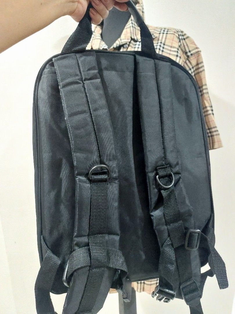 Unisex Laptop Backpack (Category: Backpacks) located in Muntinlupa City. Submitted by sakurambo_des (Listing ID 1464162879, Image 2). Description: Unisex Laptop Backpack Mutiple compartment In very good condition..