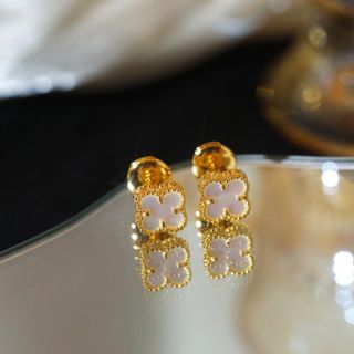 （分類：）位於 。 由 akatovsusi39412 提交（商品編號 1464223583，圖片 1）。簡介： 。