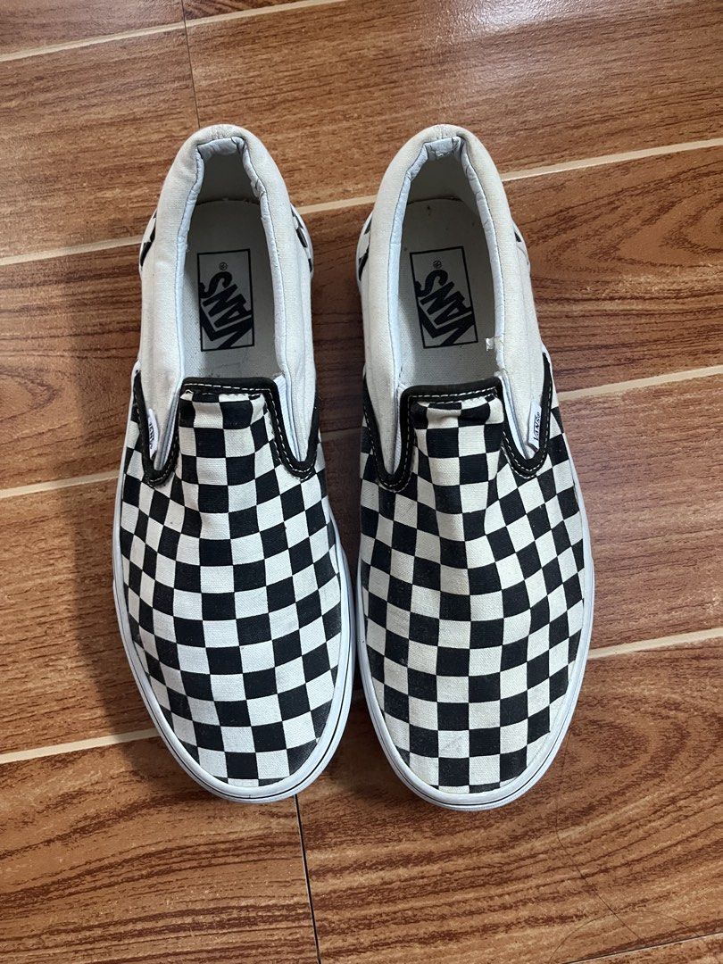 Vans Checkerboard Slip-On Shoes (Category: Sneakers) located in Manila. Submitted by stmngo (Listing ID 1464147854, Image 2). Description: VANS CHECKERBOARD SLIP ON Size 8.5 US mens | EUR 41 | 26.5 cm Minimal crack sockliner Good Condition Original / Legit 📍Manage your expectation. Shoes is used hut not abused. .