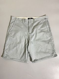 (Category: ) located in . Submitted by zeusthriftfinds (Listing ID 1464261858, Image 1). Description: .