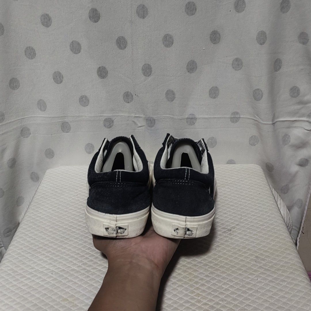 VANS OLD SKOOL NAVY BLUR (Category: Sneakers) located in Manila. Submitted by talensjolo10233 (Listing ID 1464296446, Image 3). Description: .
