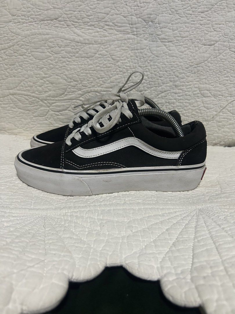 Vans Old Skool Platform Black White Sneakers (Category: Sneakers) located in Malaybalay. Submitted by thrifturessential (Listing ID 1464276889, Image 1). Description: - Classic Vans Old Skool Platform sneakers - Black canvas with iconic white side stripe - Chunky white platform sole for added height - White laces - Soles show minor wear but retain excellent grip - Perfect for casual, everyday styling.
