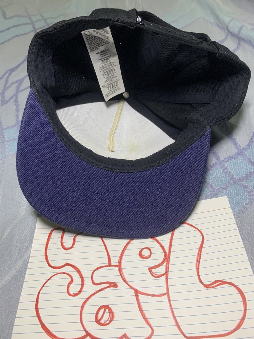 vans snapback (Category: Caps & Hats) located in Manila. Submitted by papayaelmoto (Listing ID 1464163301, Image 2). Description: vans snapback no issue add shipping sa malayo.