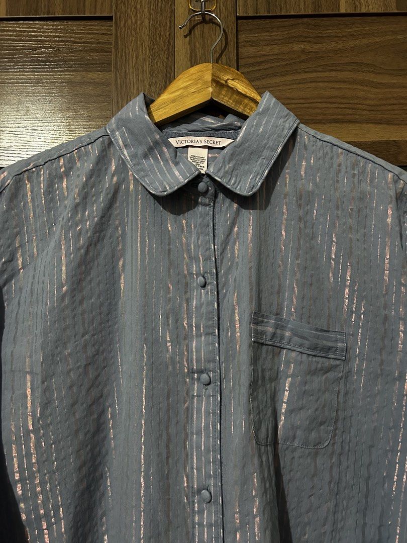VICTORIAS SECRET BUTTON DOWN LONGSLEEVE (Category: Longsleeves) located in Dasmarinas. Submitted by thrifteverywhere (Listing ID 1464275704, Image 2). Description: Victorias Secret Button Down Longsleeve Good condition Size medium Width “22 Length “33-35.