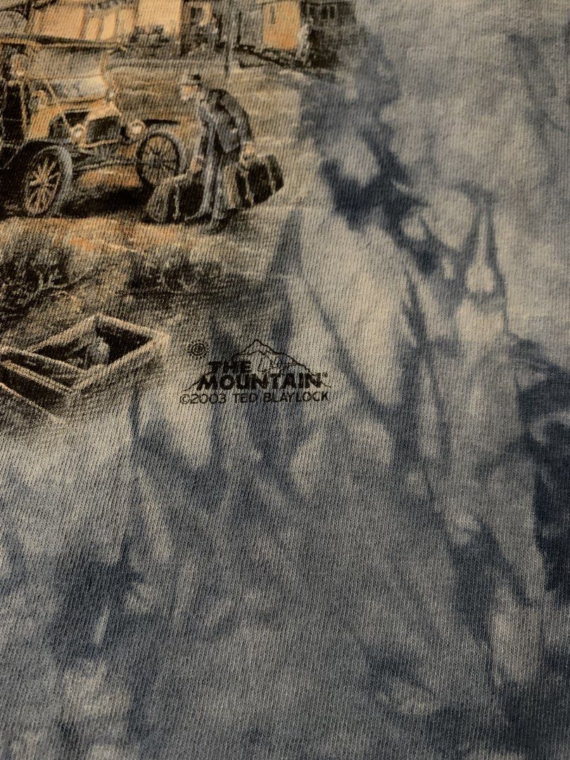 VINTAGE 2003 THE MOUNTAIN (Category: Tshirts & Polo Shirts ) located in Cavite. Submitted by thrift_2find (Listing ID 1464344224, Image 3). Description: no issue.