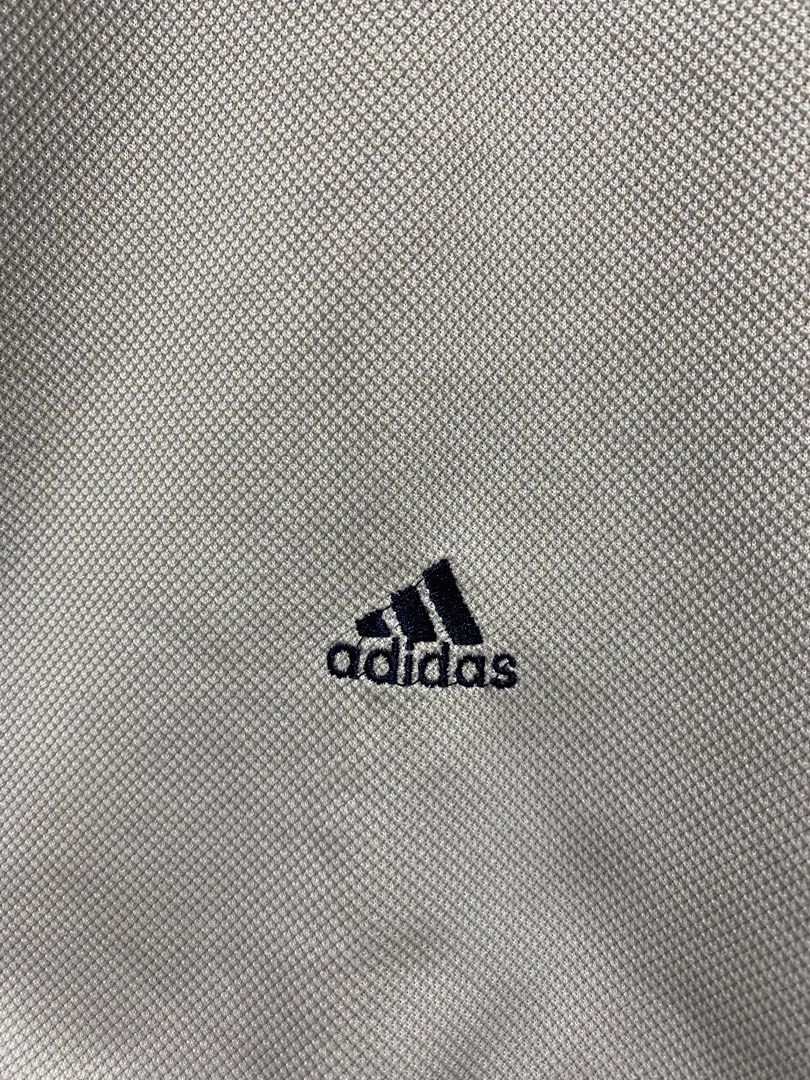vintage adidas (Category: Hoodies) located in Manila. Submitted by hell_market (Listing ID 1464285556, Image 2). Description: .