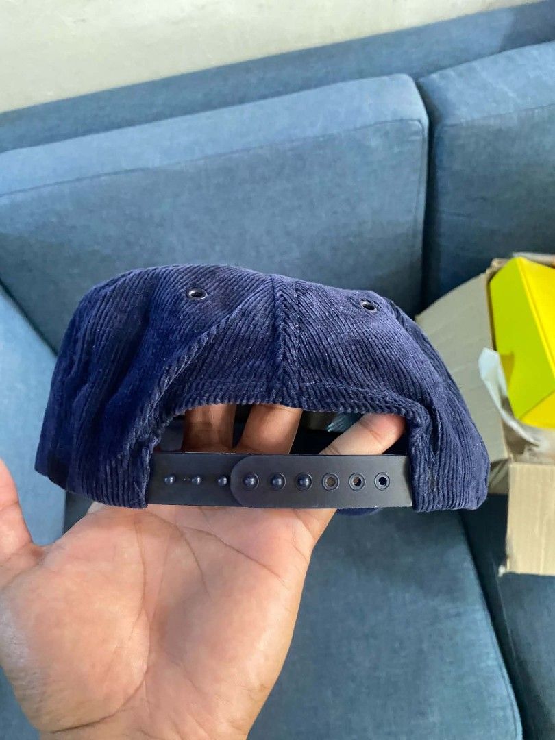Vintage Camel "Smooth Character" Corduroy Snapback Hat (Category: Caps & Hats) located in Manila. Submitted by zealhawk.4150c6 (Listing ID 1464149420, Image 3). Description: - Vintage corduroy snapback hat - Navy blue color - Features embroidered Camel 'Smooth Character' logo - Adjustable strap for a comfortable fit - Perfect for casual wear or collectors -Ds condi. Restitch female snap, pero di halata.