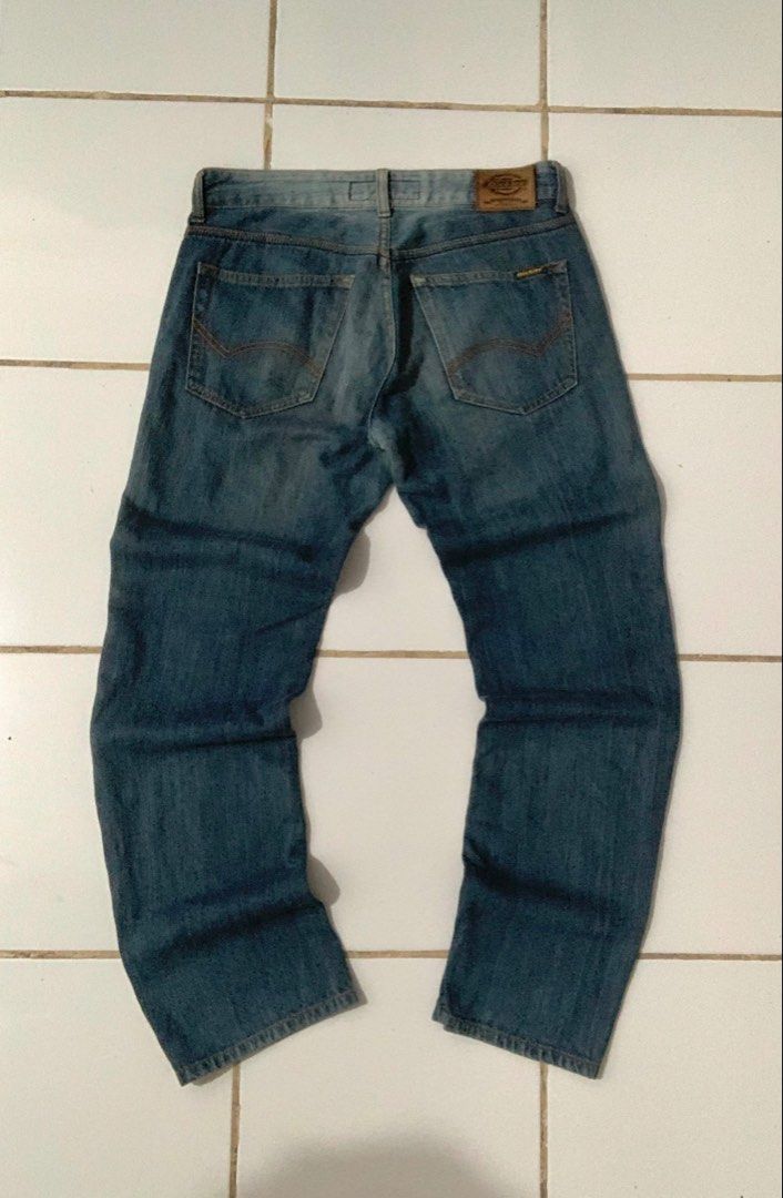 Vintage Dickies jeans (Category: Jeans) located in Quezon City. Submitted by hustle_mind (Listing ID 1464337257, Image 2). Description: Good condition 30-33x40.5 Negotiable steal price!.