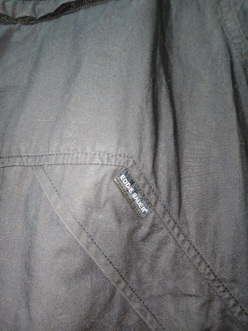 Vintage Eddie Bauer Cotton Field Jacket (Category: Coats, Jackets and Outerwear) located in Lipa City. Submitted by gerardcala51660 (Listing ID 1464337507, Image 3). Description: Vintage Eddie Bauer Cotton Field Jacket Large on tag Dimensions: 27 inches x 28 inches Good condition (thrifted) – Needs wash – Color may vary slightly due to lighting Good condition. Normal sign of usage at walang major flaws. Premium Eddie Bauer utility jacket in navy 