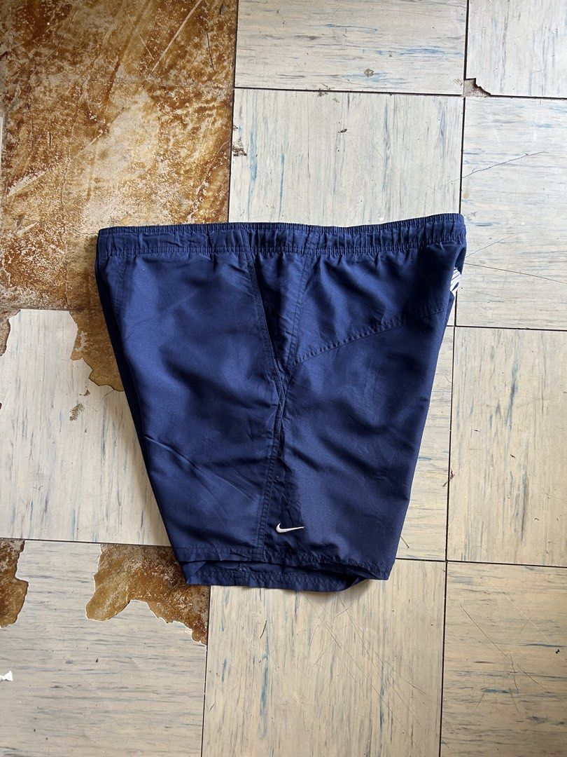 vintage Nike swim trunks embroid (Category: Shorts) located in Cavite. Submitted by arvinroderos (Listing ID 1464161147, Image 1). Description: Nike swim short waist 30-38 length 17.5 leg opening 12 excellent sagad na garter pero may lace naman 550.