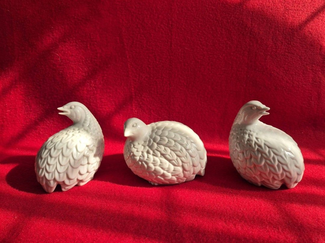 Vintage Partridge Figurines (Category: Figurines & Statues) located in Makati City. Submitted by maydeleo1 (Listing ID 1464213426, Image 3). Description: Vintage Partridge Figurines White glazed Ceramic Quail Figurines set Php1,200 for the set of 3pcs Handpainted Multi-colored Ceramic Partridge Figurine with gold trims Php1k take all for Php2k RFS Decluttering.