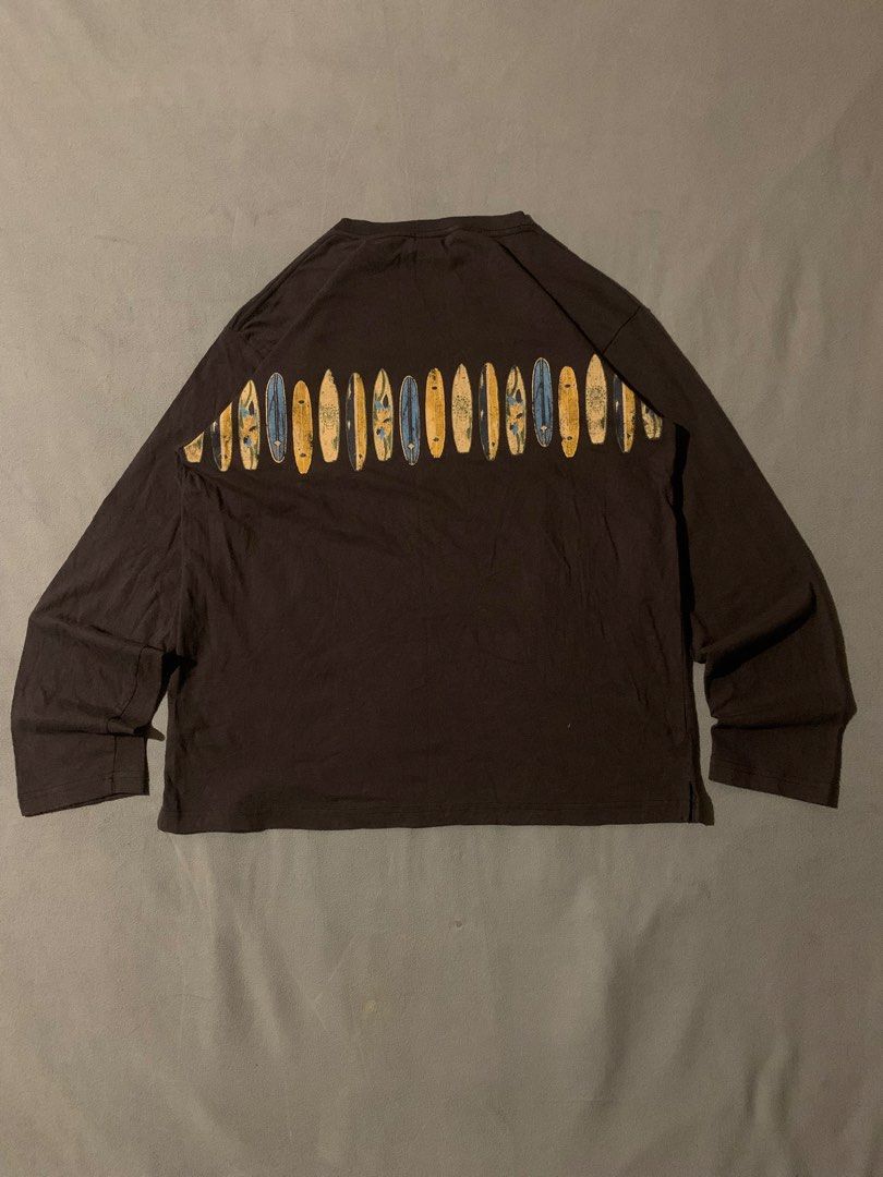VINTAGE PIKO LONGSLEEVE (Category: Hoodies) located in Cavite. Submitted by thrift_2find (Listing ID 1464338998, Image 2). Description: no issue.