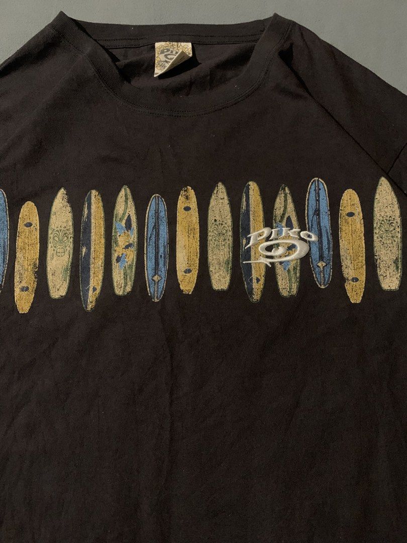 VINTAGE PIKO LONGSLEEVE (Category: Hoodies) located in Cavite. Submitted by thrift_2find (Listing ID 1464338998, Image 3). Description: no issue.